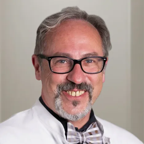 Professor Dr. med. Uwe Wagner Direktor der Klinik für Frauenheilkunde und Geburtshilfe Universitätsklinikum Gießen und Marburg